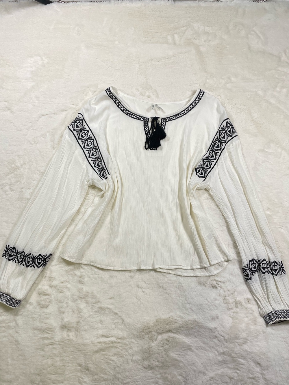 Mudd White Peasant Blouse with Black Embroidered Trim